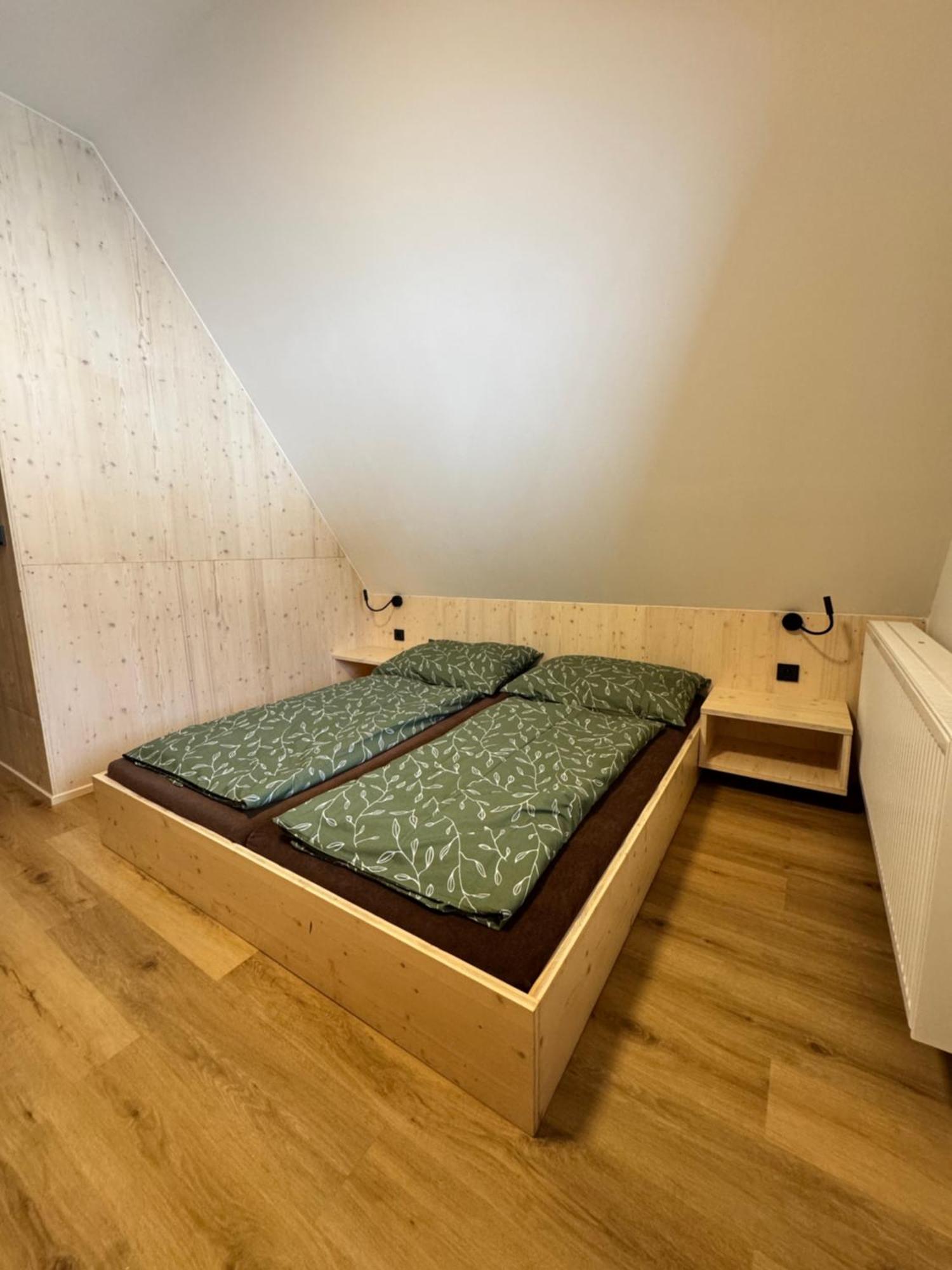 Penzion A Restaurace Pod Sjezdovkou Cenkovice Luaran gambar